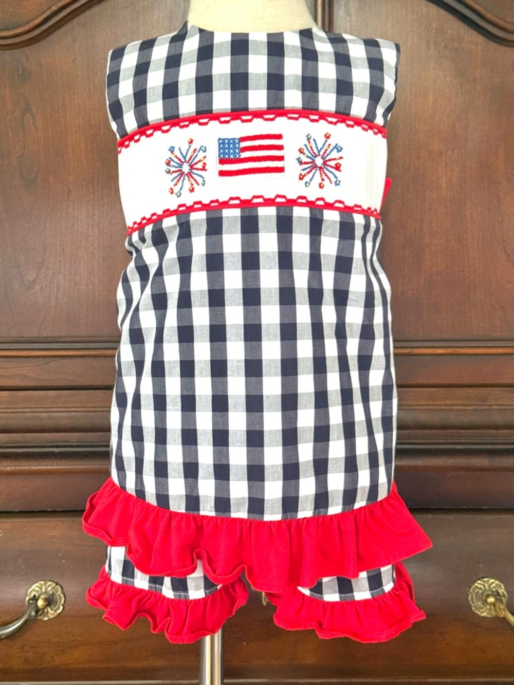 STITCHY Fish Patriotic Smocked Outfit Girls Size 6 Navy Gingham Flag Fireworks